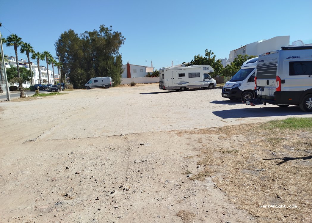 (8800-531) Santa Luzia - Avenida Engenheiro Duarte Pacheco — foto 4