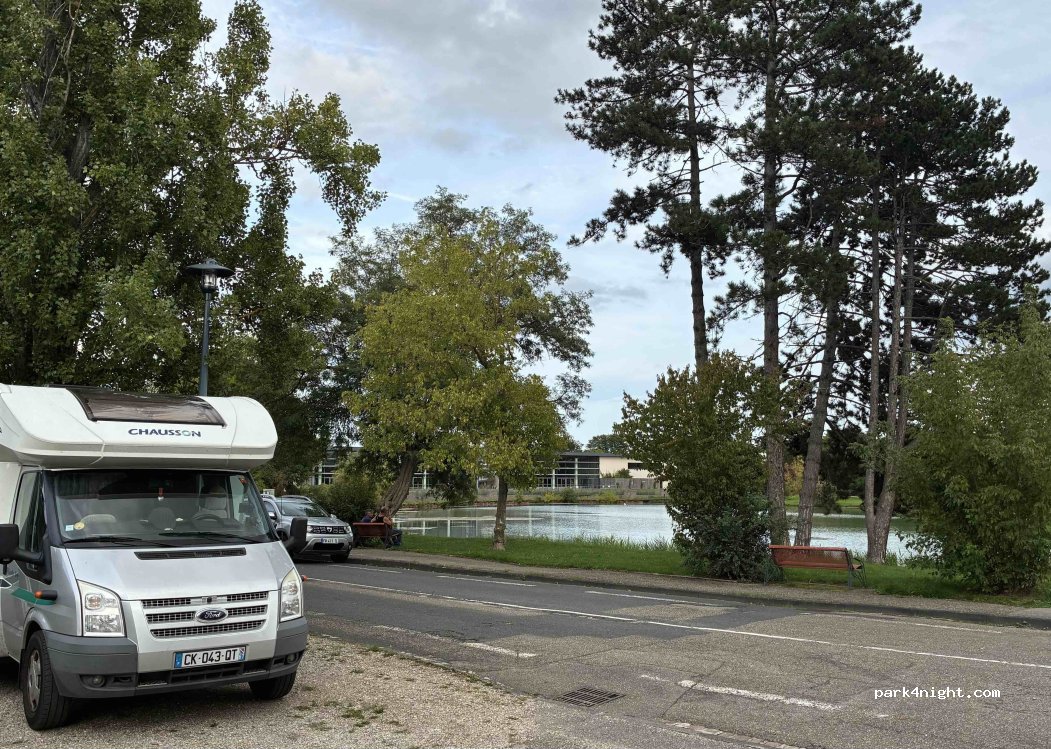 (67600) Sélestat - Rue du Stade — foto 3