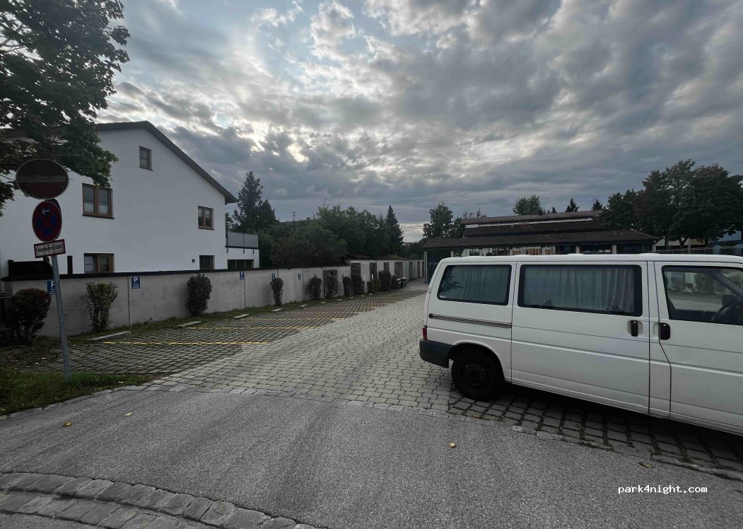 (82515) Wolfratshausen - Franz-Kölbl-Weg — foto 2