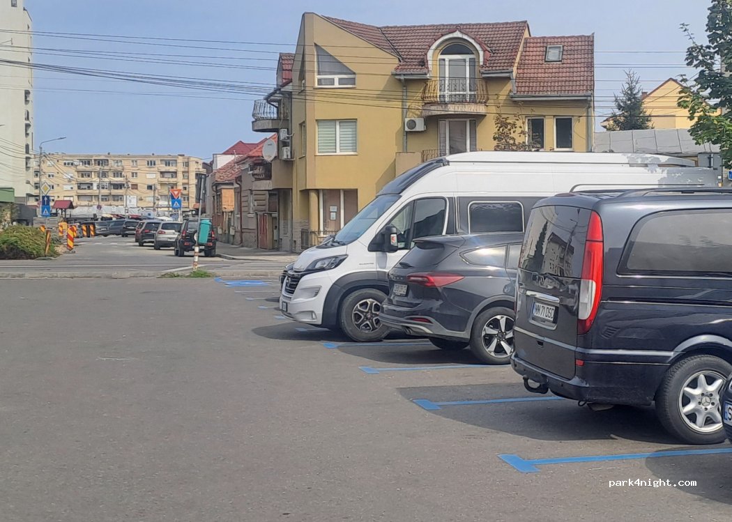 (440024) Satu Mare - Strada Martirilor Deportați — foto 3