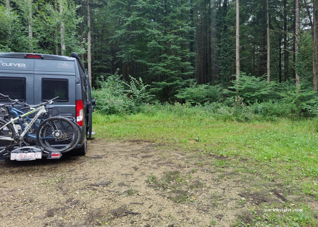 (39570) Montaigu - Chemin des Tuffes — foto