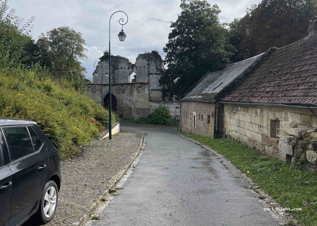 (60400) Béhéricourt - Chemin de Sericourt — foto