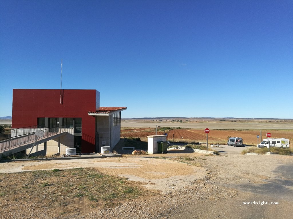 (50373) Gallocanta - Calle Pezaza — foto