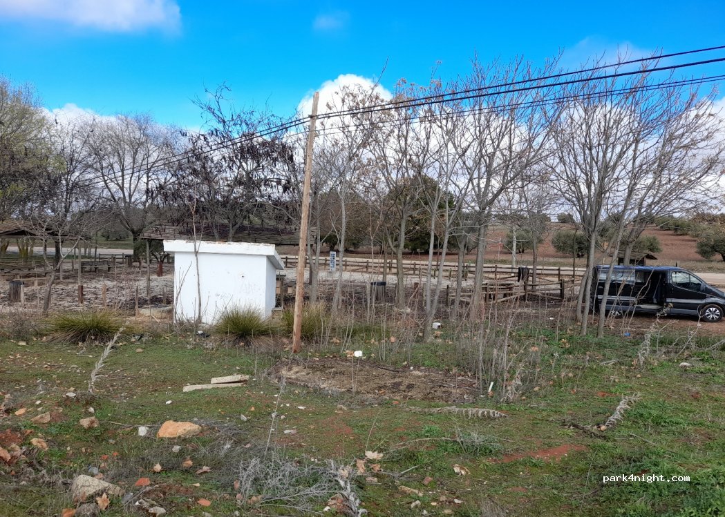 (13320) Villanueva de los Infantes - Calle Miguel de Unamuno — foto 3