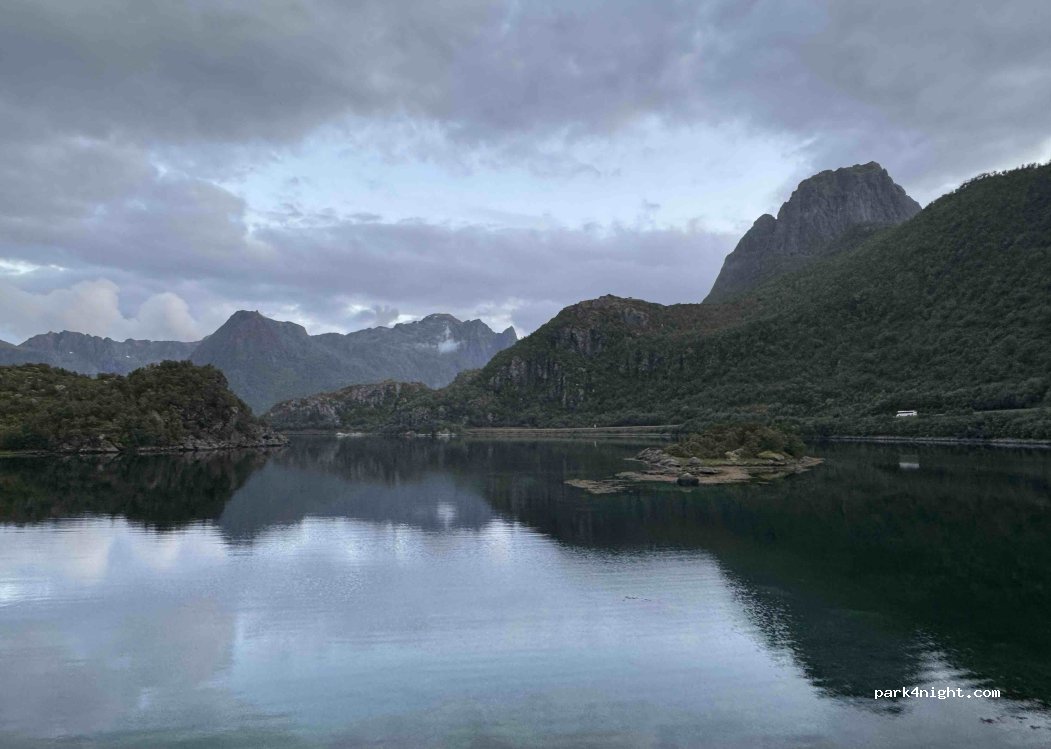 () Fiskebøl - Higravfjordveien — foto 2