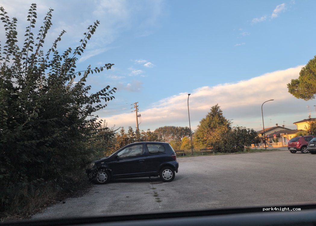 (48125) Ravenna - Via Silvio Corbari — foto