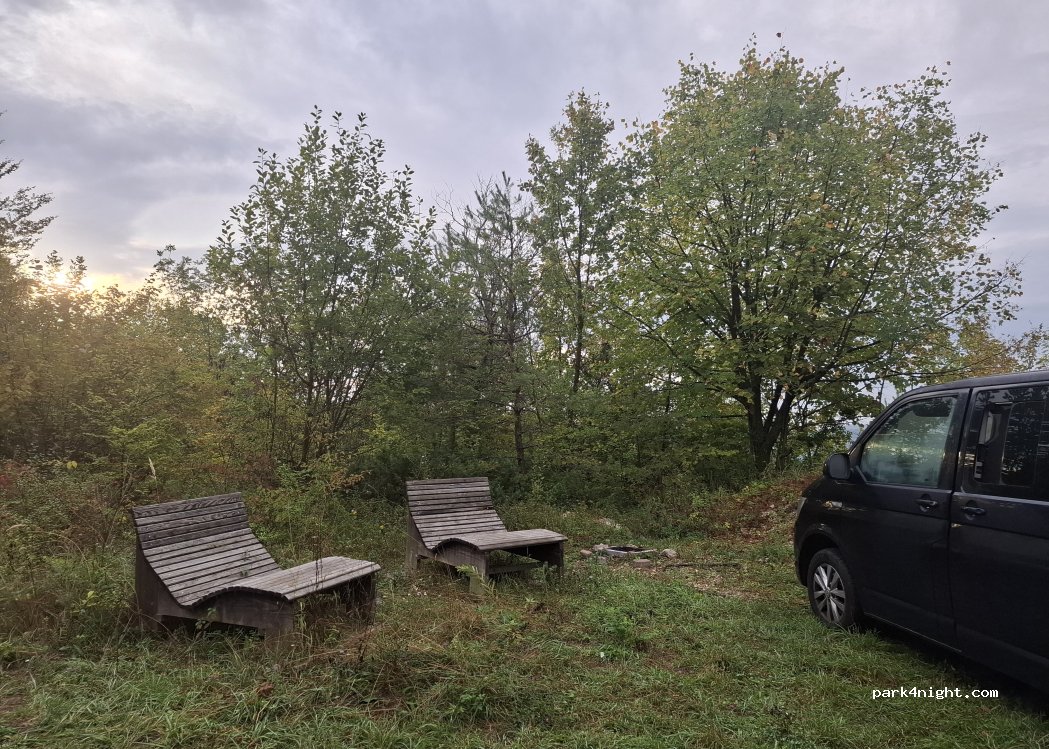 (42242) Grad Novi Marof - Podrute — foto 2