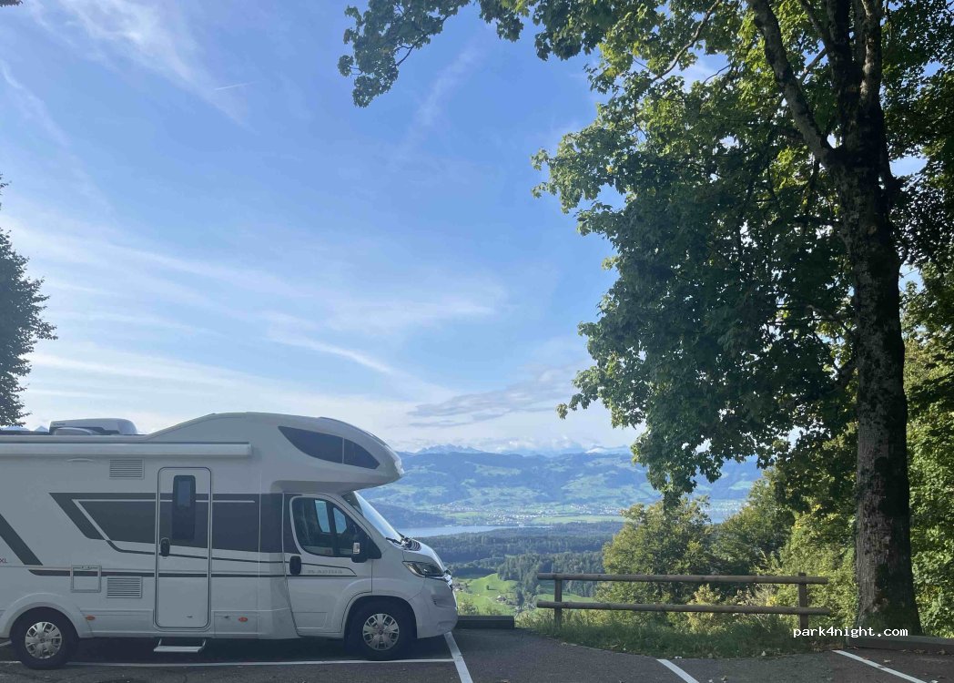 (8637) Wald (ZH) - Sanatoriumstrasse — foto