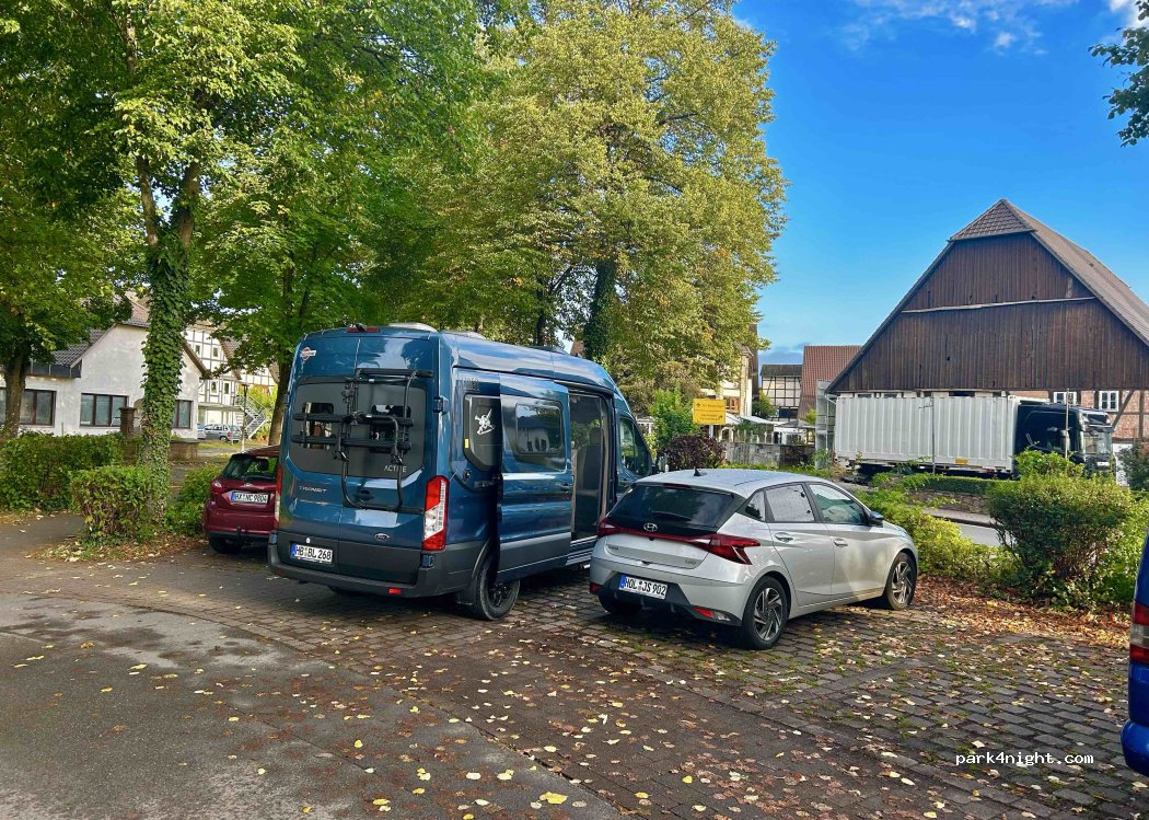 (37697) Lauenförde - Dorfplatz — foto 3