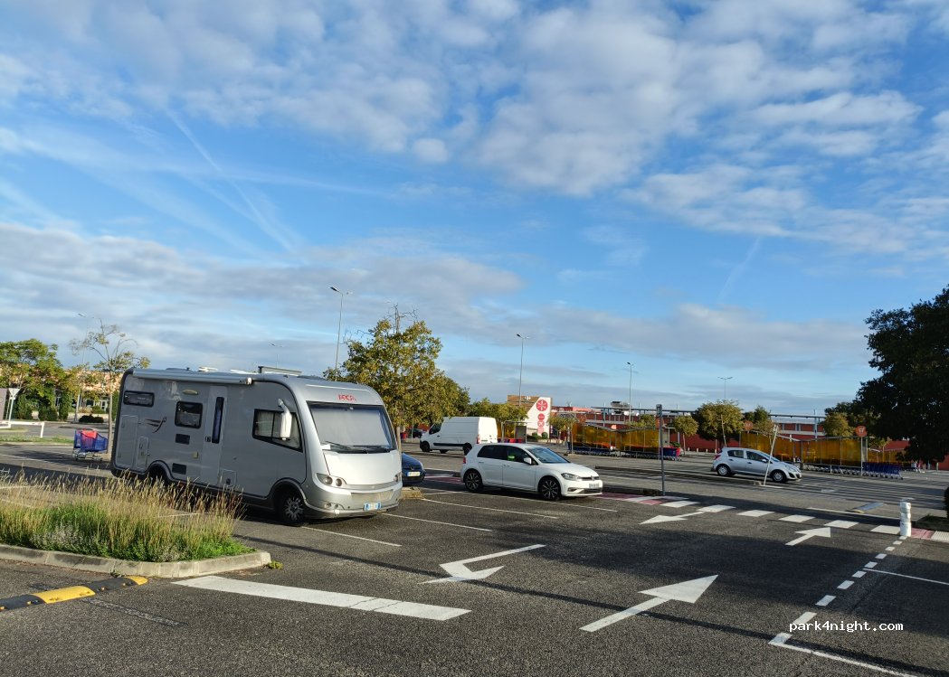 (31300) Toulouse - Route de Bayonne — foto