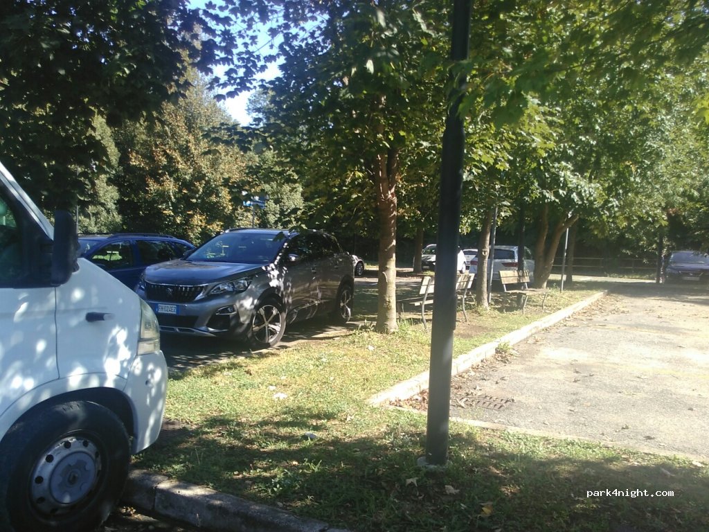 (21038) Leggiuno - 18E Via Santa Caterina — foto 2