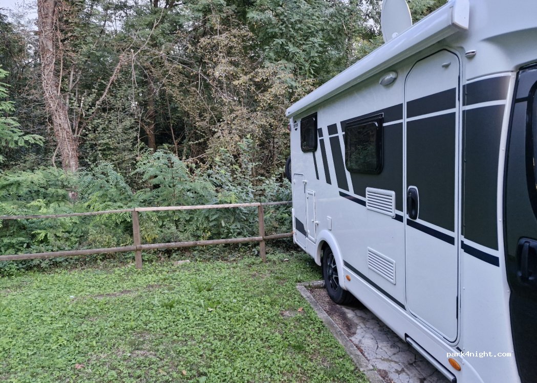 (21038) Leggiuno - 18E Via Santa Caterina — foto 5