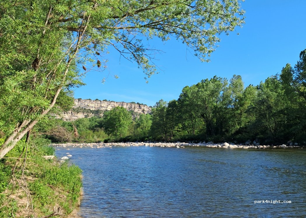 (07200) Saint-Privat - Route de l'Échelette — foto 2