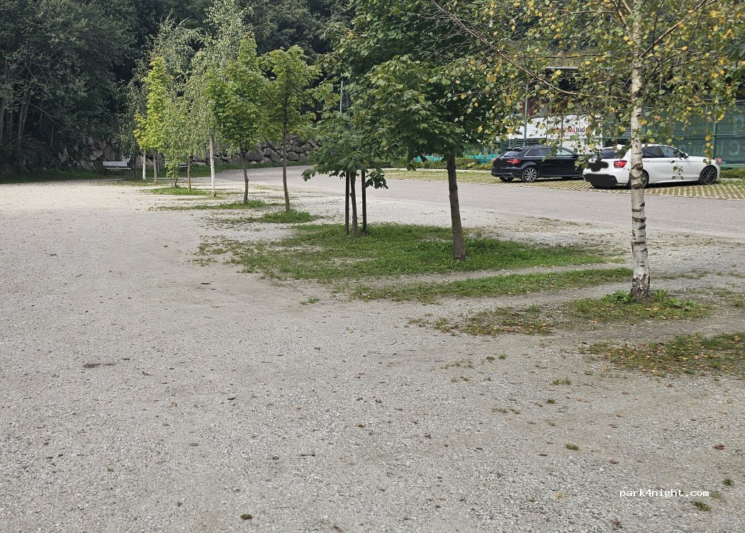 (39017) Schenna - Scena - Maiser Waalweg - Sentiero della roggia di Maia — foto