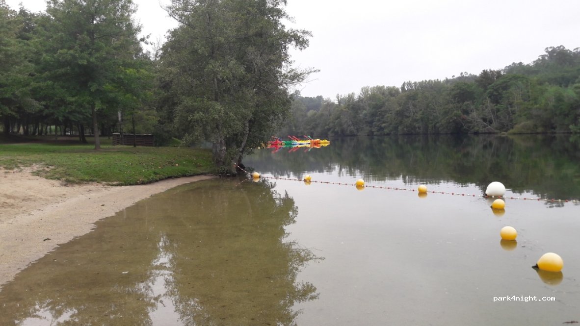 (4710) Adaúfe - Rua da Praia Fluvial — foto 2