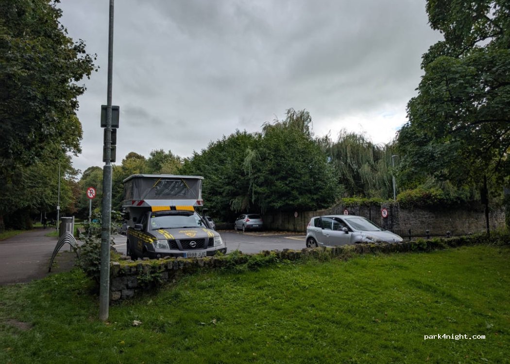 (R95 TE28) Dukesmeadows - Canal Walk — foto 2