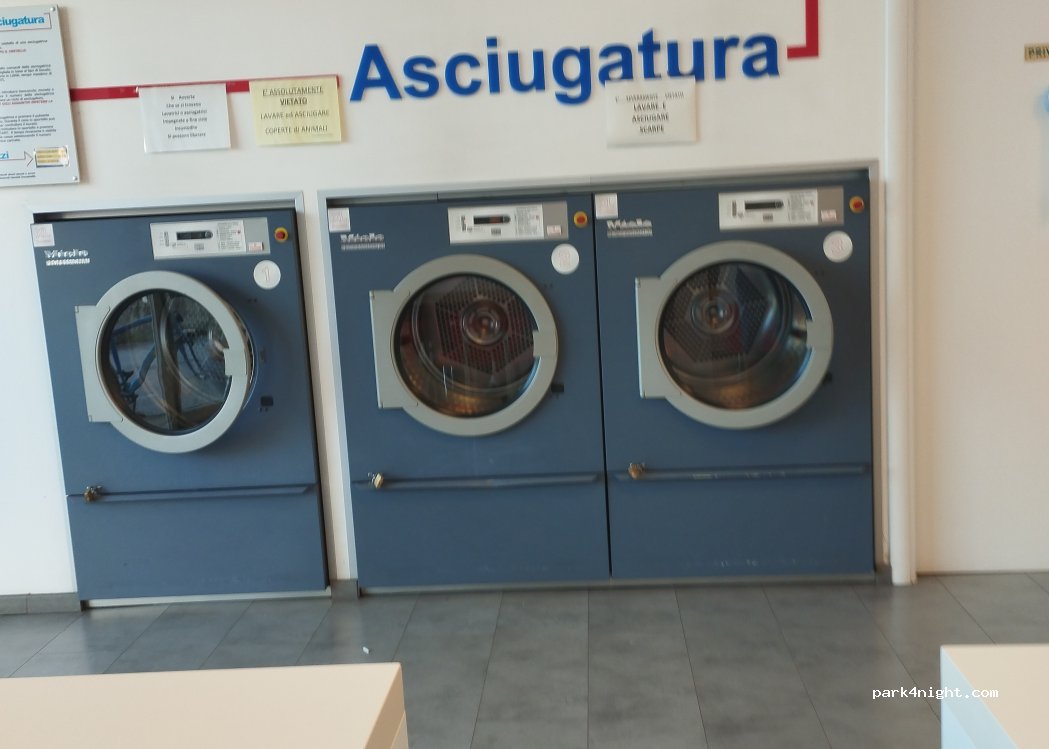 (26052) Casalmaggiore - Via Sabbionetana — foto 2