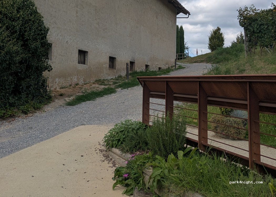 (12055) Grinzane Cavour - Via Quattro Novembre — foto 2