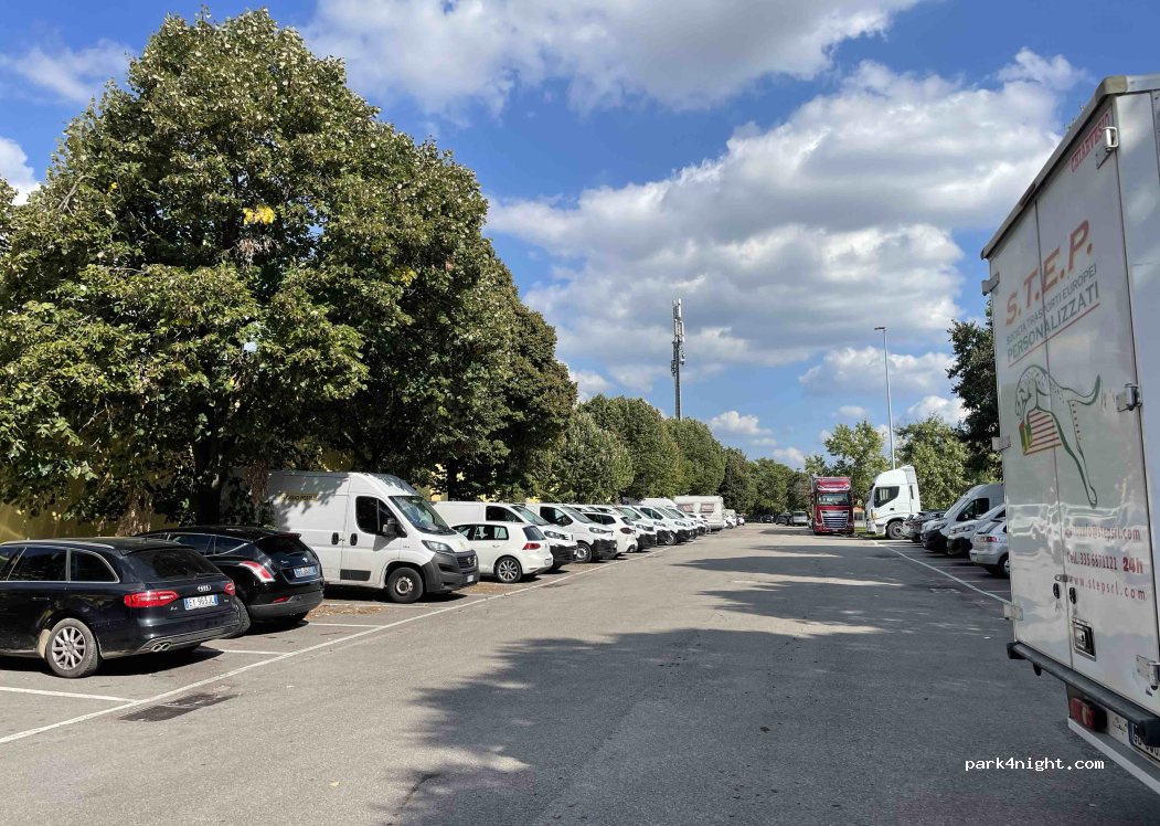 (37135) Verona - Via Luigi Pasteur — foto 2