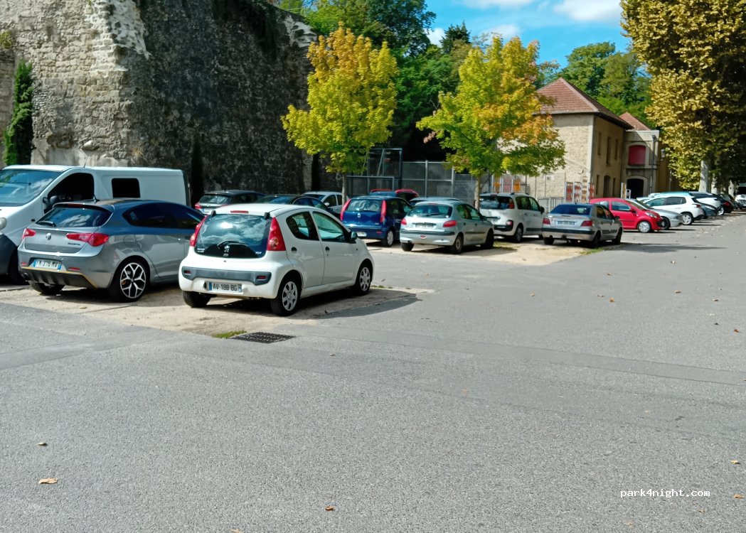 (26100) Romans-sur-Isère - Quai Sainte-Claire — foto