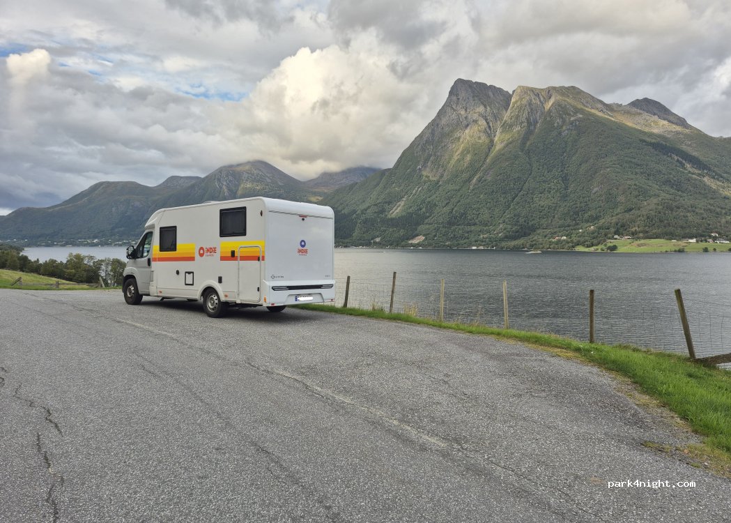 (6160) Mork - Sørestranda — foto 3