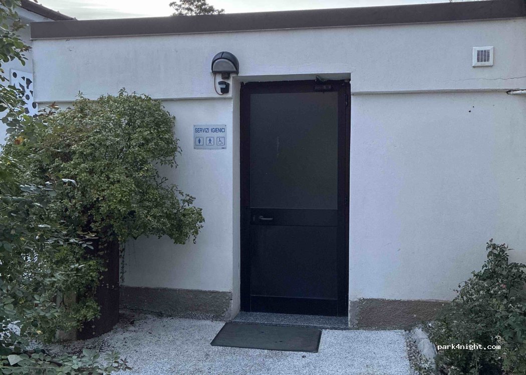 (21056) Induno Olona - Via Carlo Maciachini — foto 2