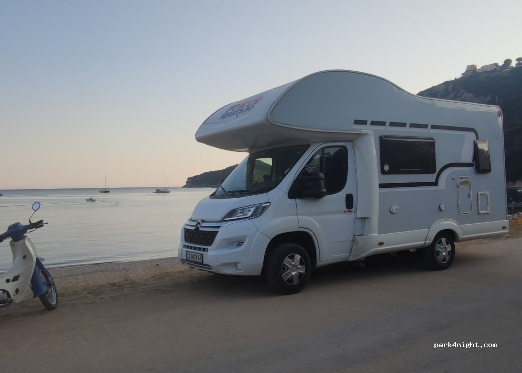 (490 81) Afionas - Unnamed Road — foto 2