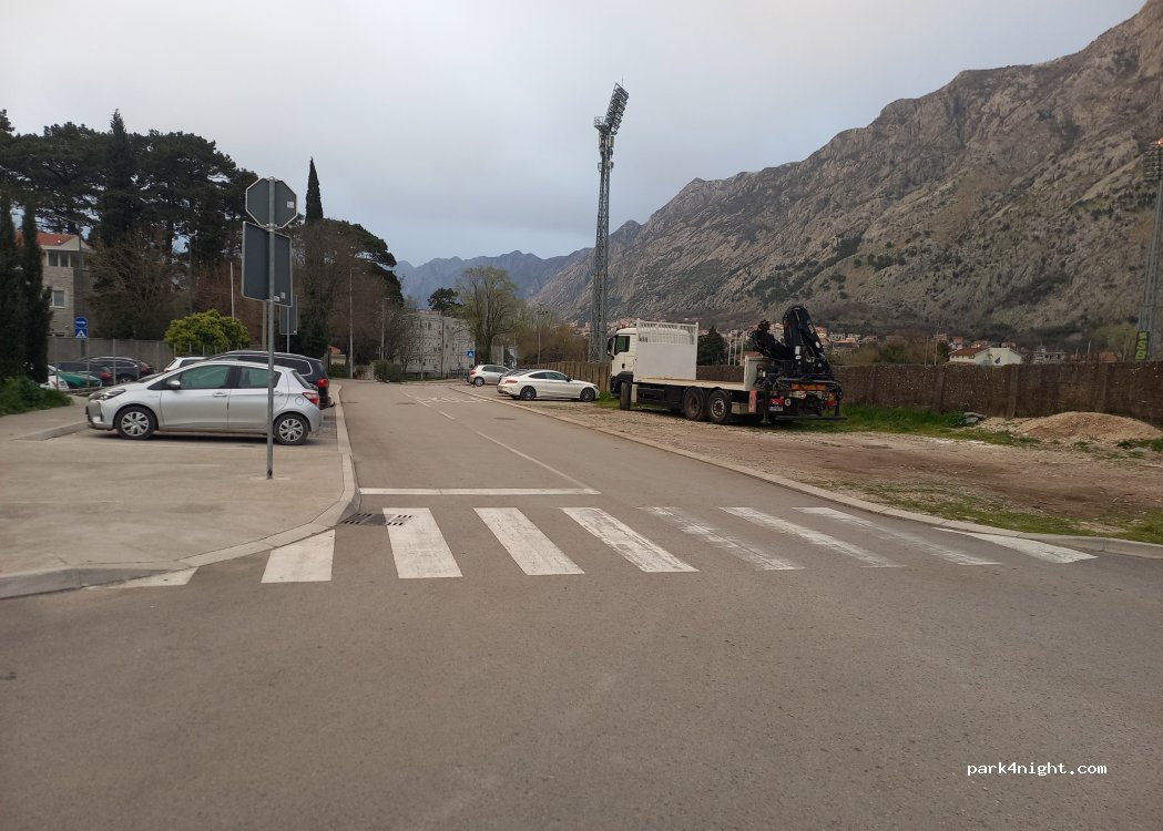 (85339) Kotor - — foto