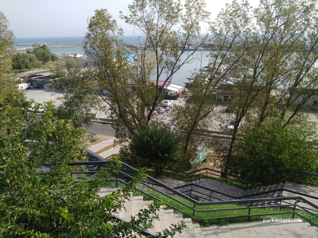 (900178) Constanța - 9 Piața Ovidiu — foto 2