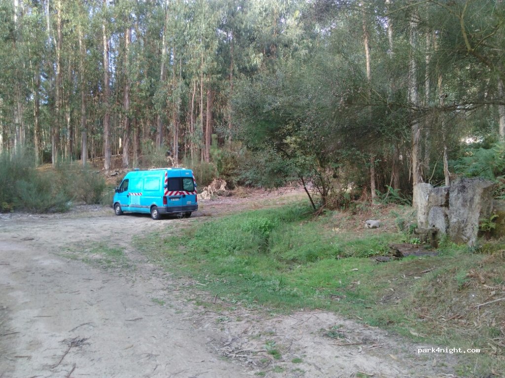 (36448) As Neves - Unnamed Road — foto