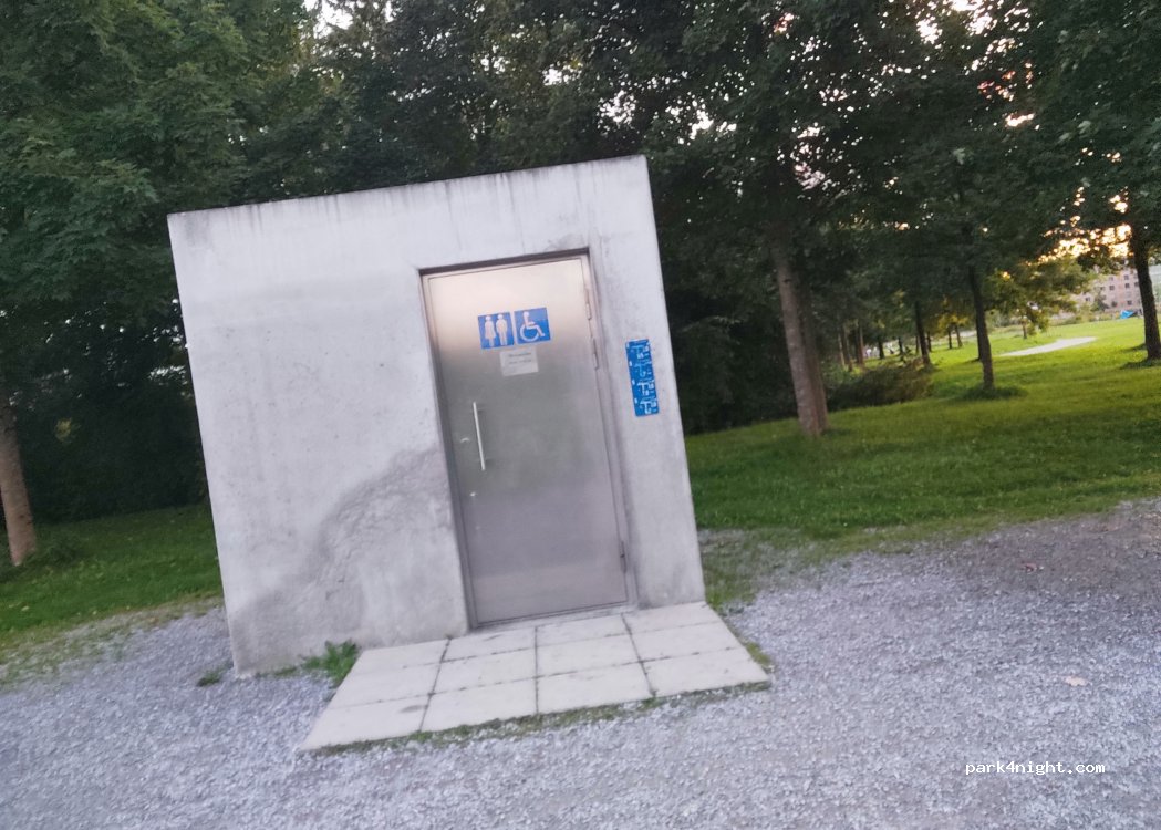 (8152) Opfikon - Zunstrasse — foto
