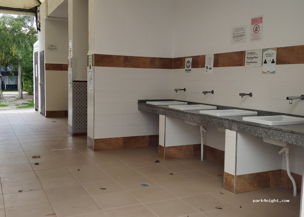 Camping Playa de Poniente — foto