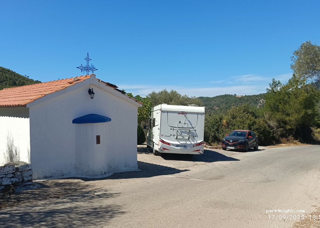 (83104) Municipal Unit of Pythagoreio - Σπαθαραίοι - Πύργος — foto 3