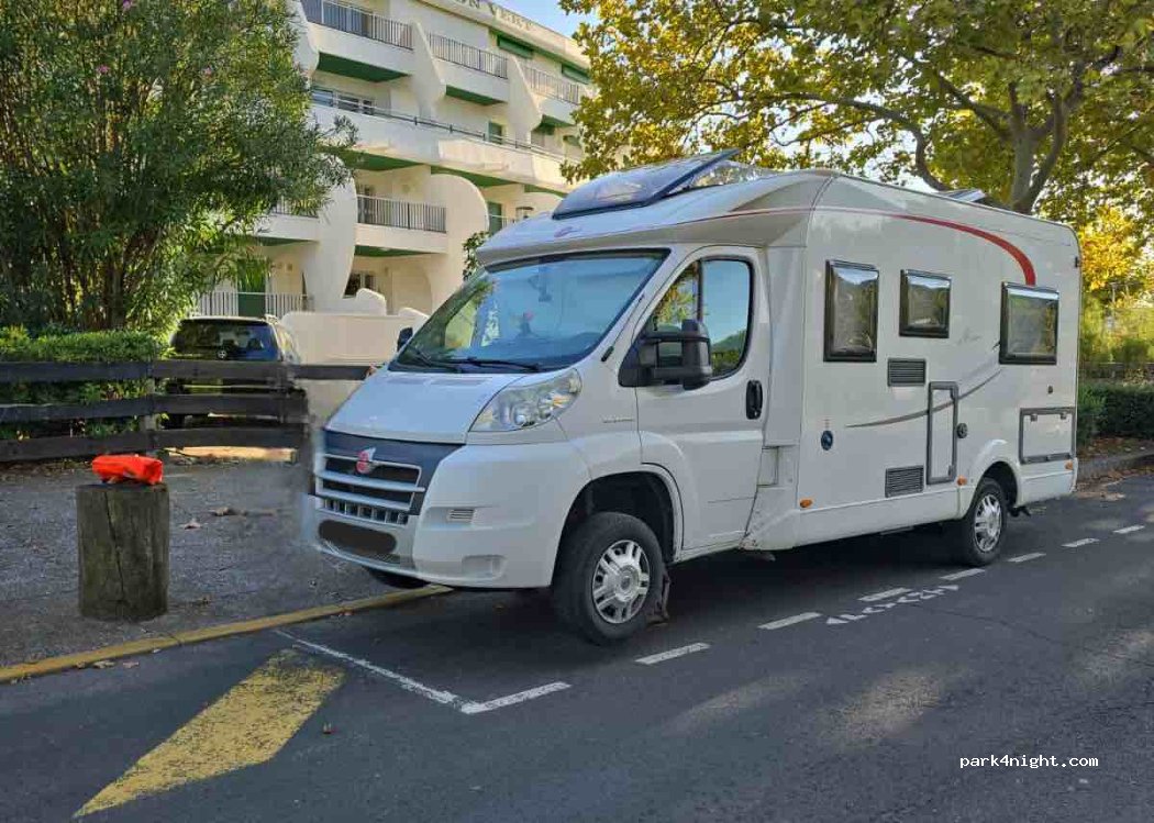 (34280) La Grande-Motte - Rue des Navigateurs — foto