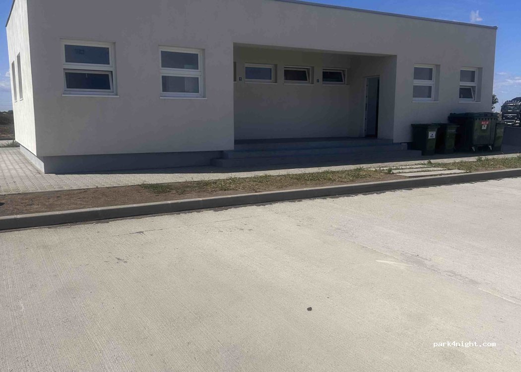 (77177) Ștefăneștii de Sus - Parcare de scurta durata (PS) — foto