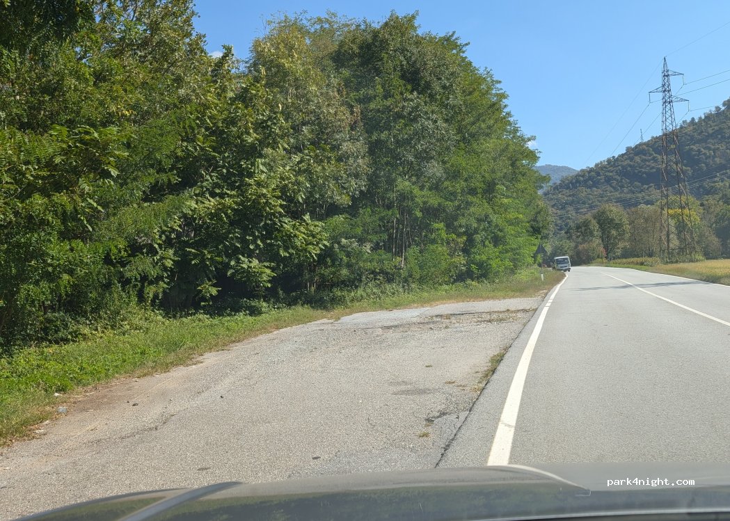 (28877) Ornavasso - Unnamed Road — foto