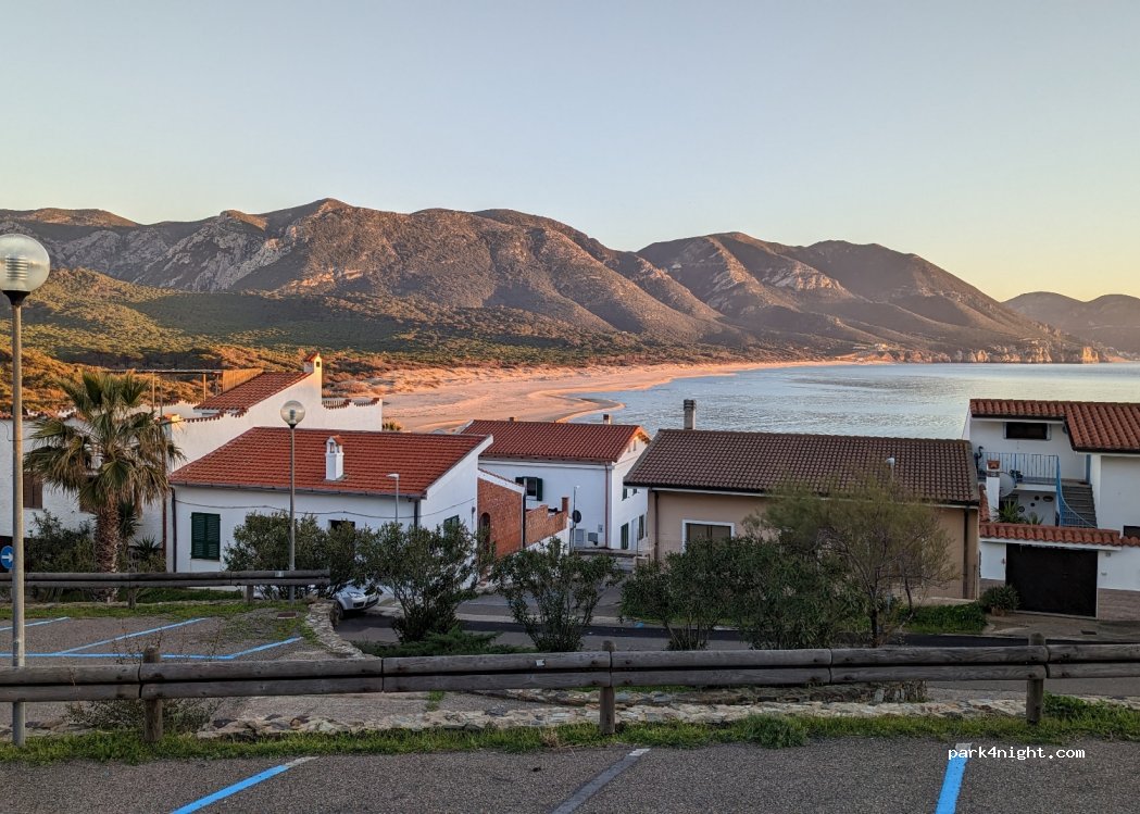 Parcheggio di Portixeddu — foto 2