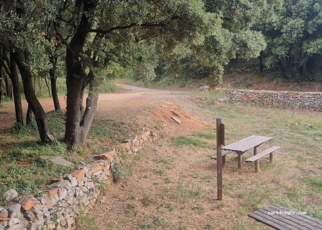 (34600) Faugères - Vers Pétafi — foto