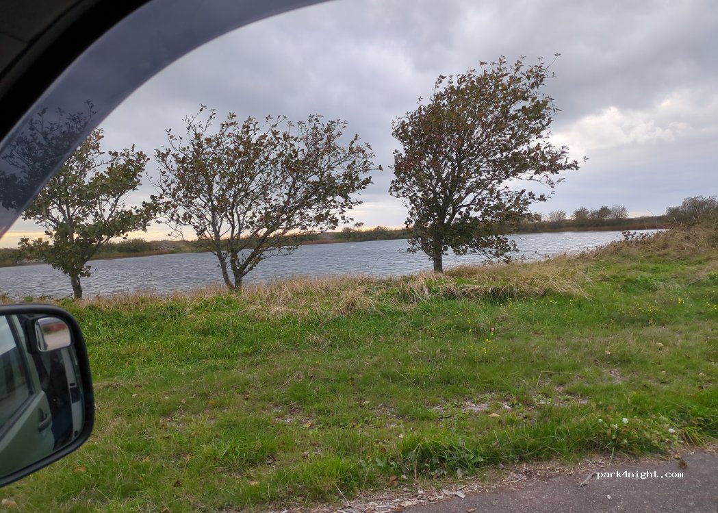 (386 63) Degerhamn - Golfvägen — foto 2