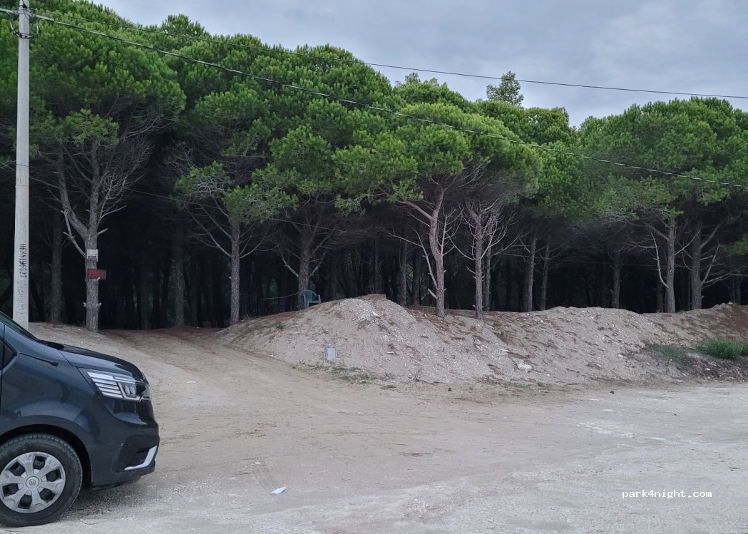 (9427) Qendër Vlorë - — foto 2