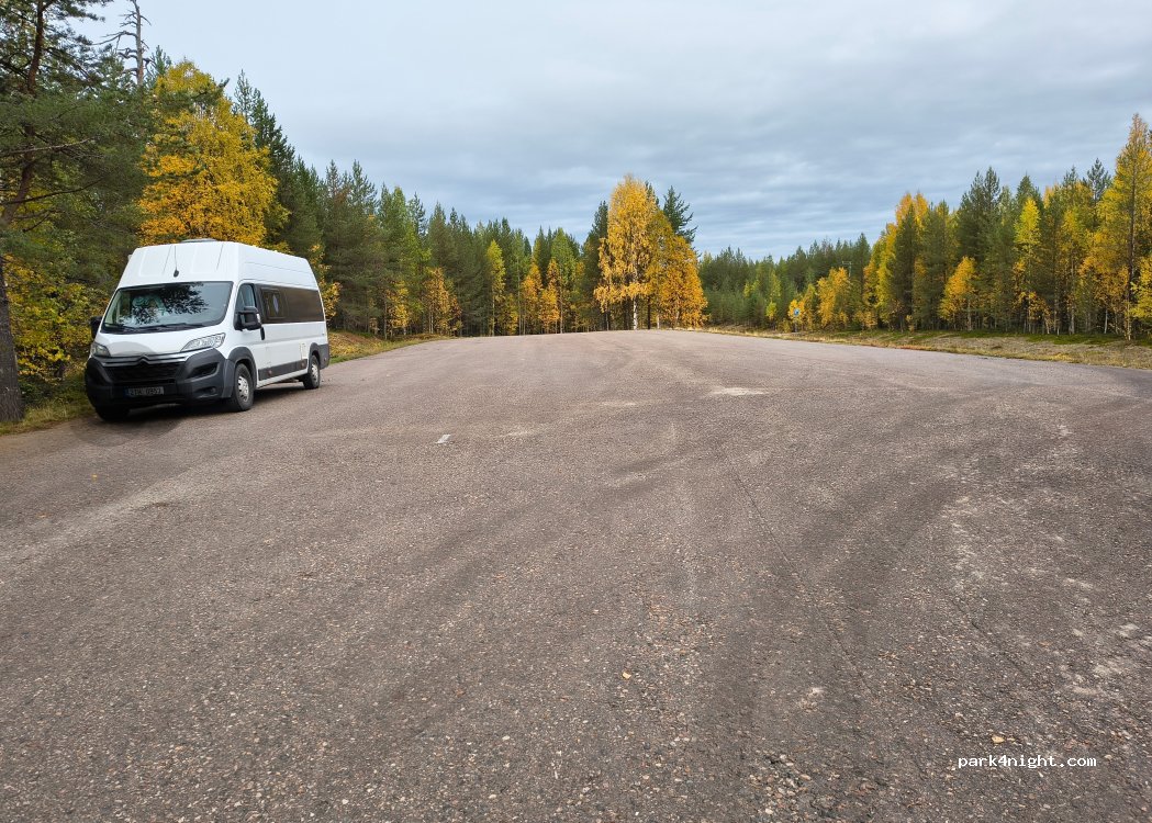 (98530) Pelkosenniemi - — foto
