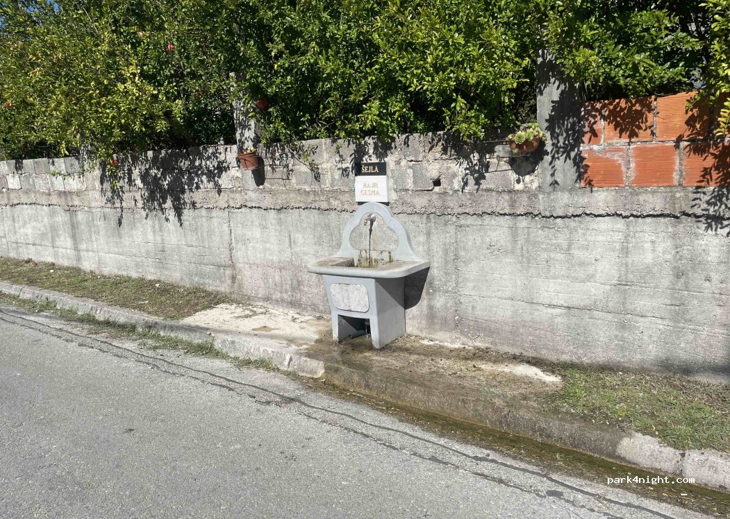 () Striževo - Unnamed Road — foto