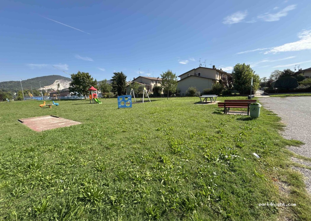 (25086) Rezzato - Via Nicostrato Castellini — foto 2