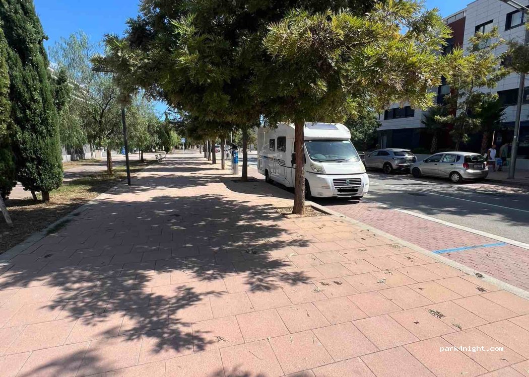(08870) Sitges - Avinguda del camí dels Capellans — foto 2