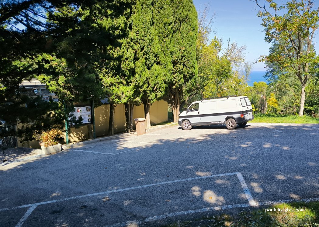 (61011) Gabicce Mare - Via Belvedere — foto 2