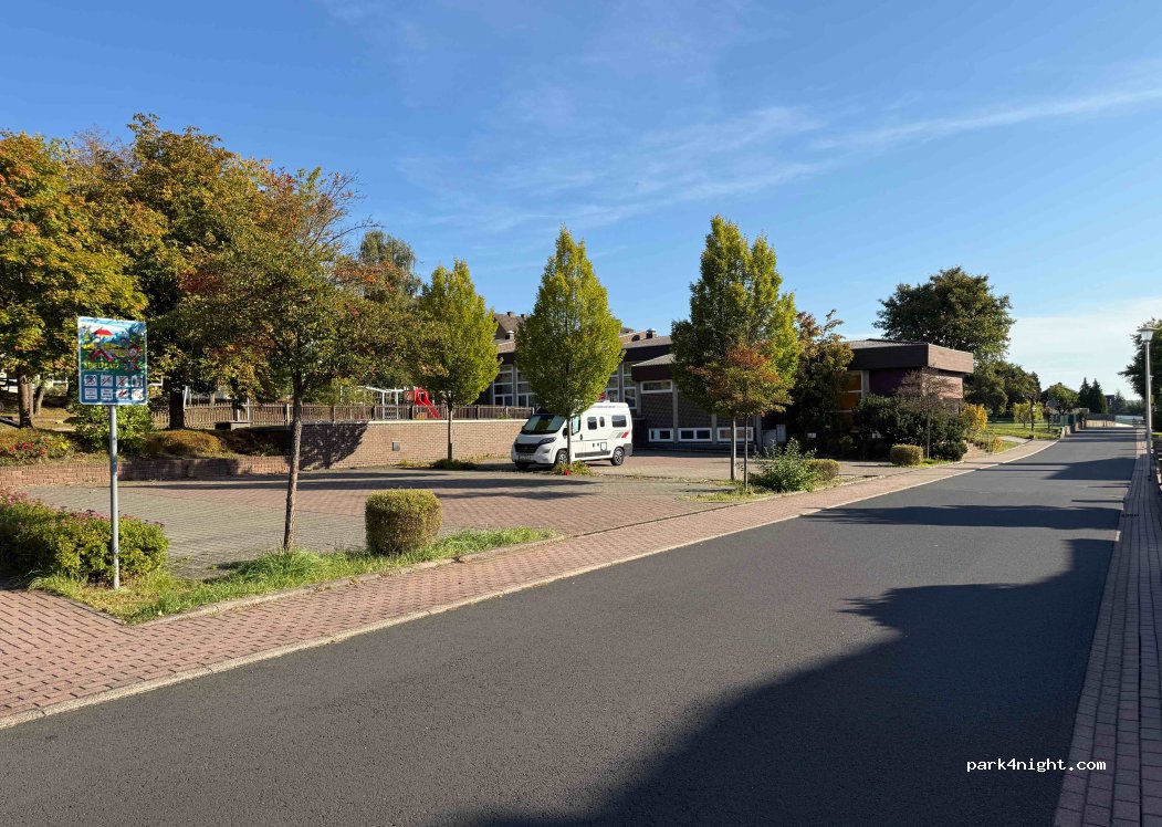 (36208) Hönebach - Wiesenweg — foto 2