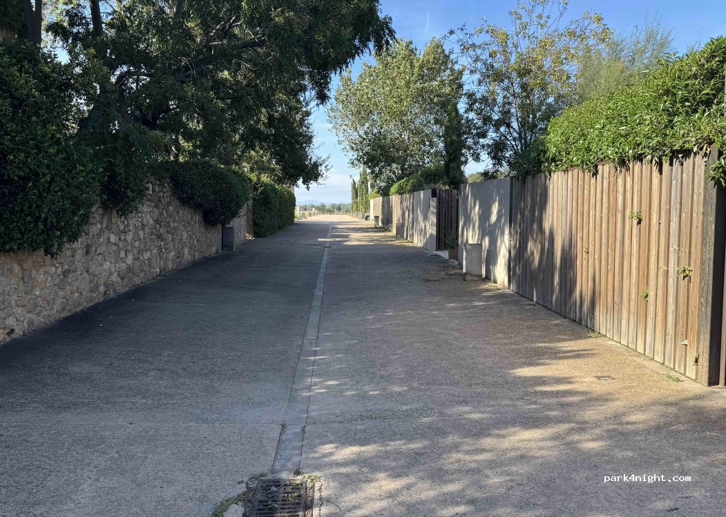 (17133) Serra de Daró - Camí del Mas Sabria — foto 2