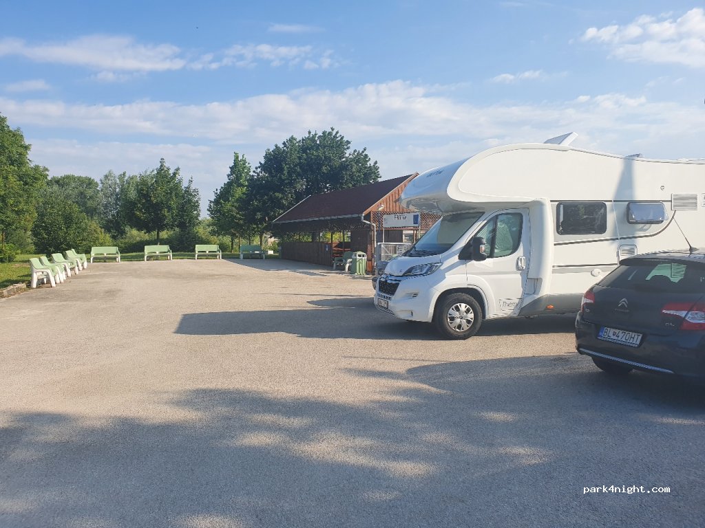 (930 05) Gabčíkovo - 1414 — foto 3