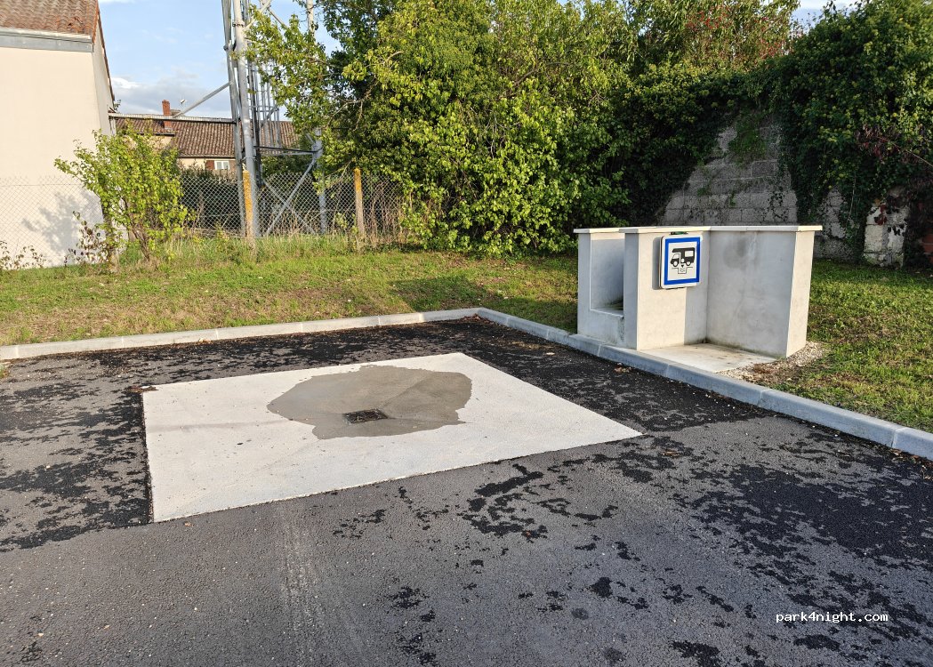 (86510) Chaunay - Grande Rue — foto