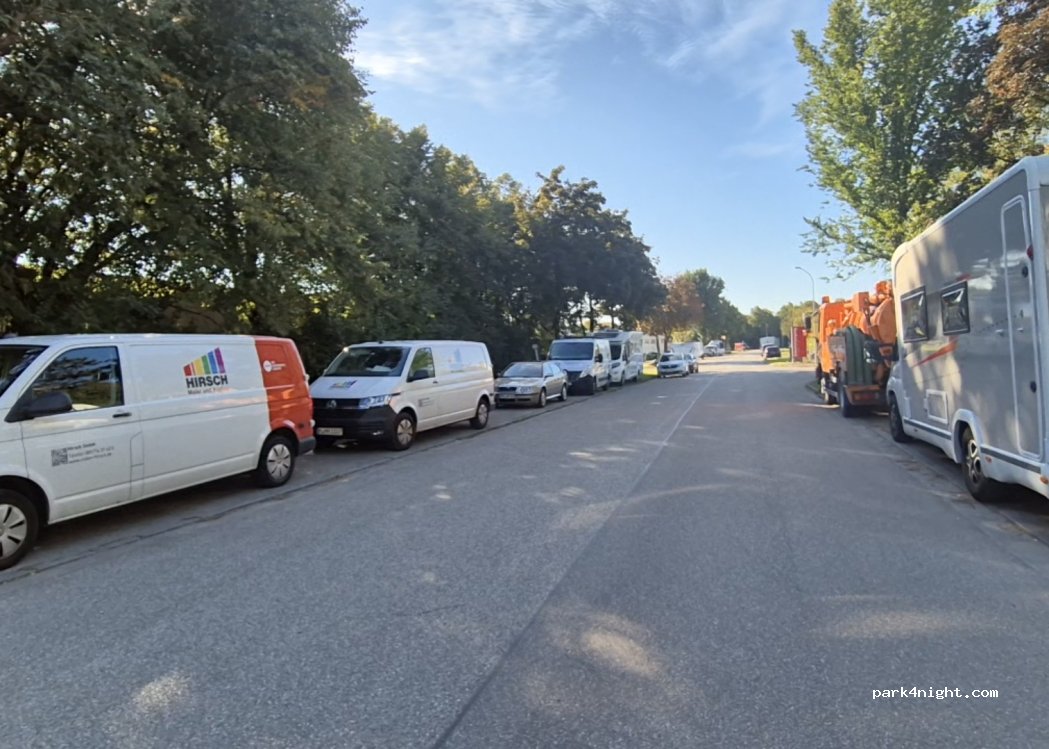 (85748) Garching bei München - Carl-von-Linde-Straße — foto